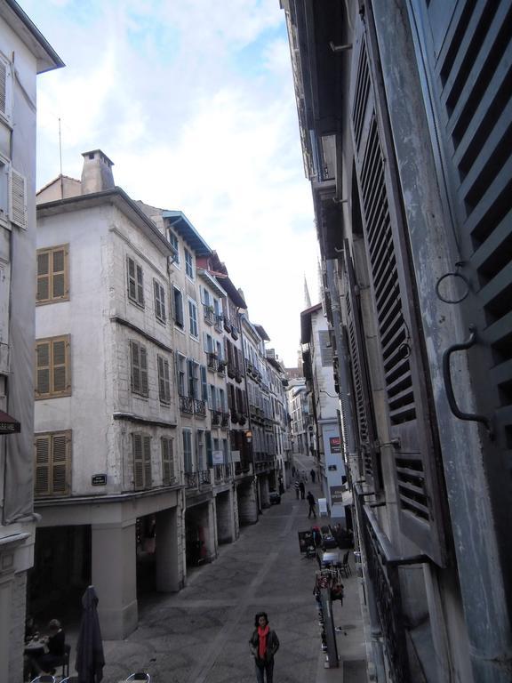 Hotel Des Arceaux Bayonne Exterior foto